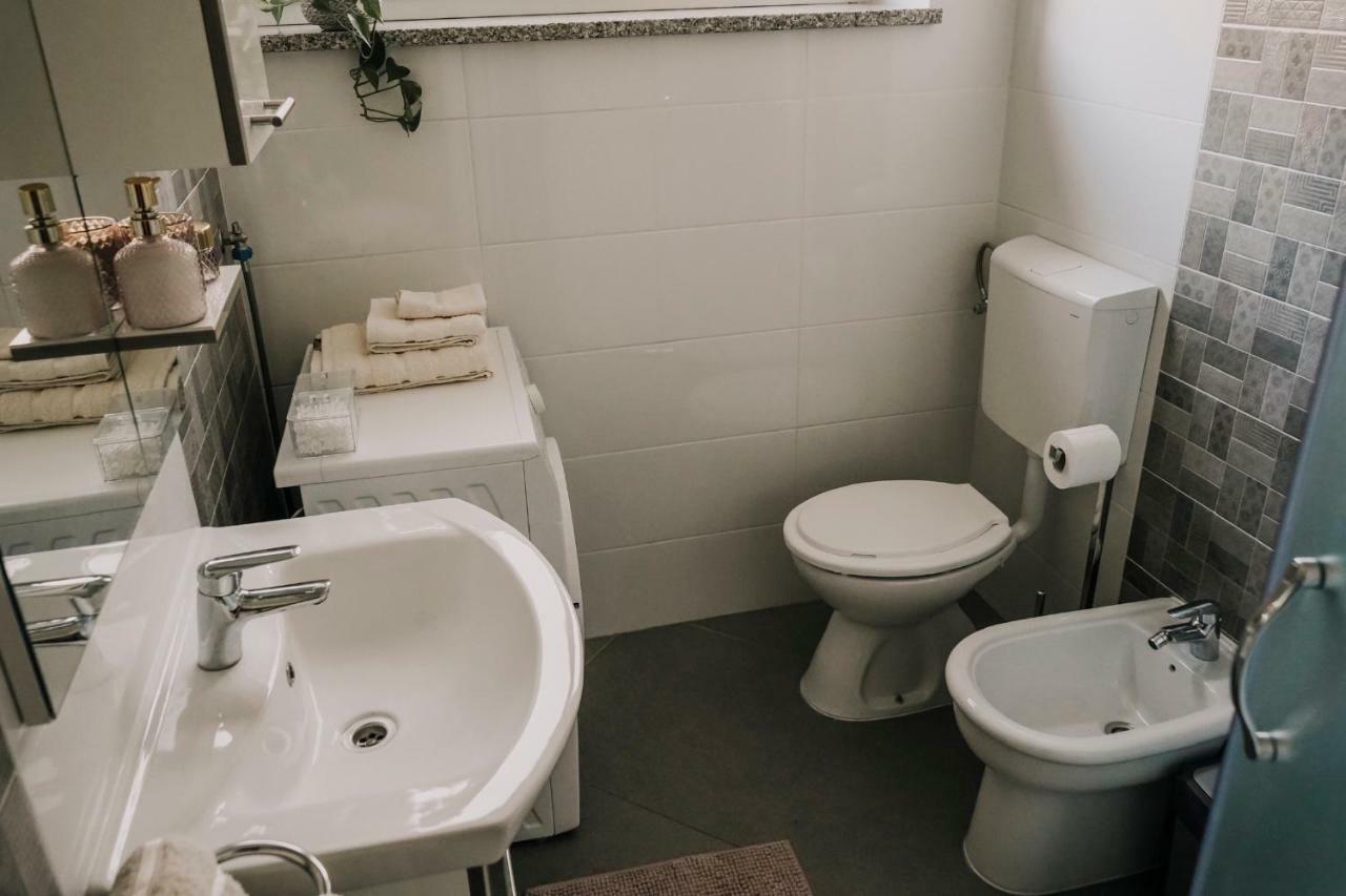 Apartman Bacchus Pula Exterior foto