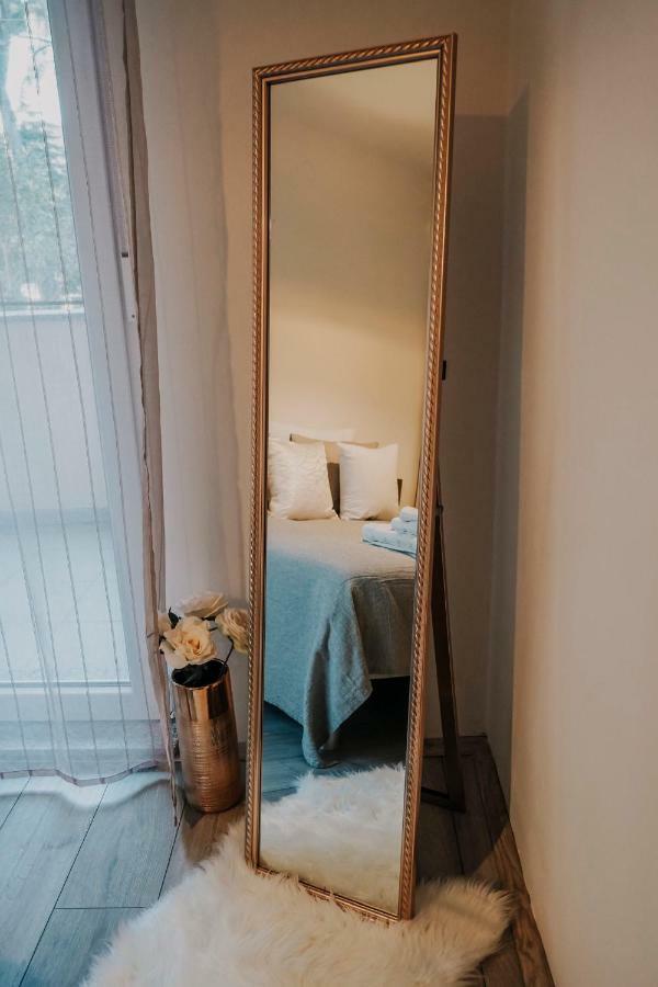 Apartman Bacchus Pula Exterior foto